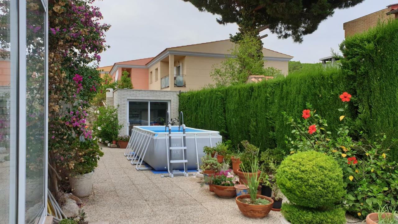 캠브릴스 Casa Sant Antoni Maria Claret 빌라 외부 사진